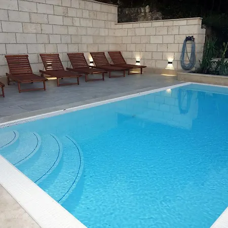 House Irena * Makarska