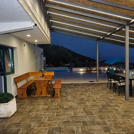 House Irena Holiday home