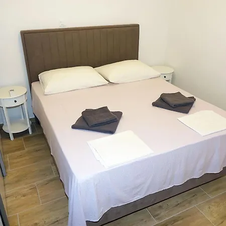 House Irena * Makarska